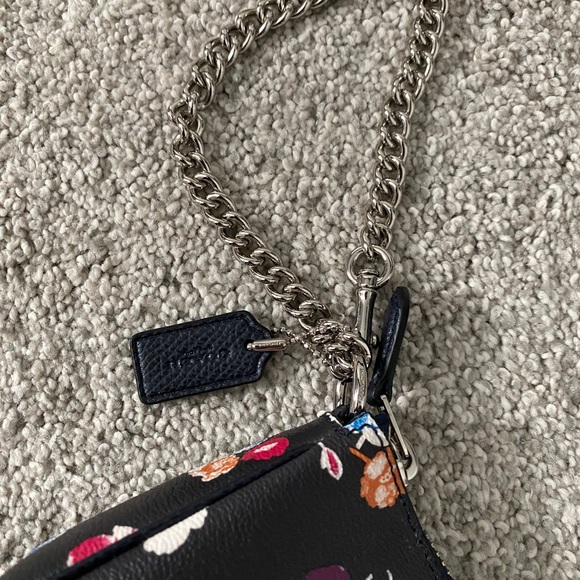 Like New Coach Wildflower Wristlet - Picture 8 of 10
